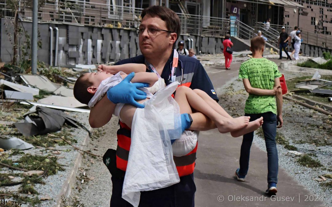 Hilfe für die bombardierte Kinderklinik in Kyjiw Ochmatdyt